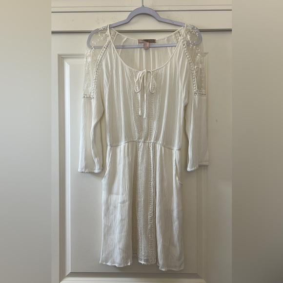 Boho White Lace-Trimmed Dress Size M - Picture 4 of 7
